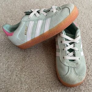Adidas Kids Gazelle Sneakers in Mint and Pink